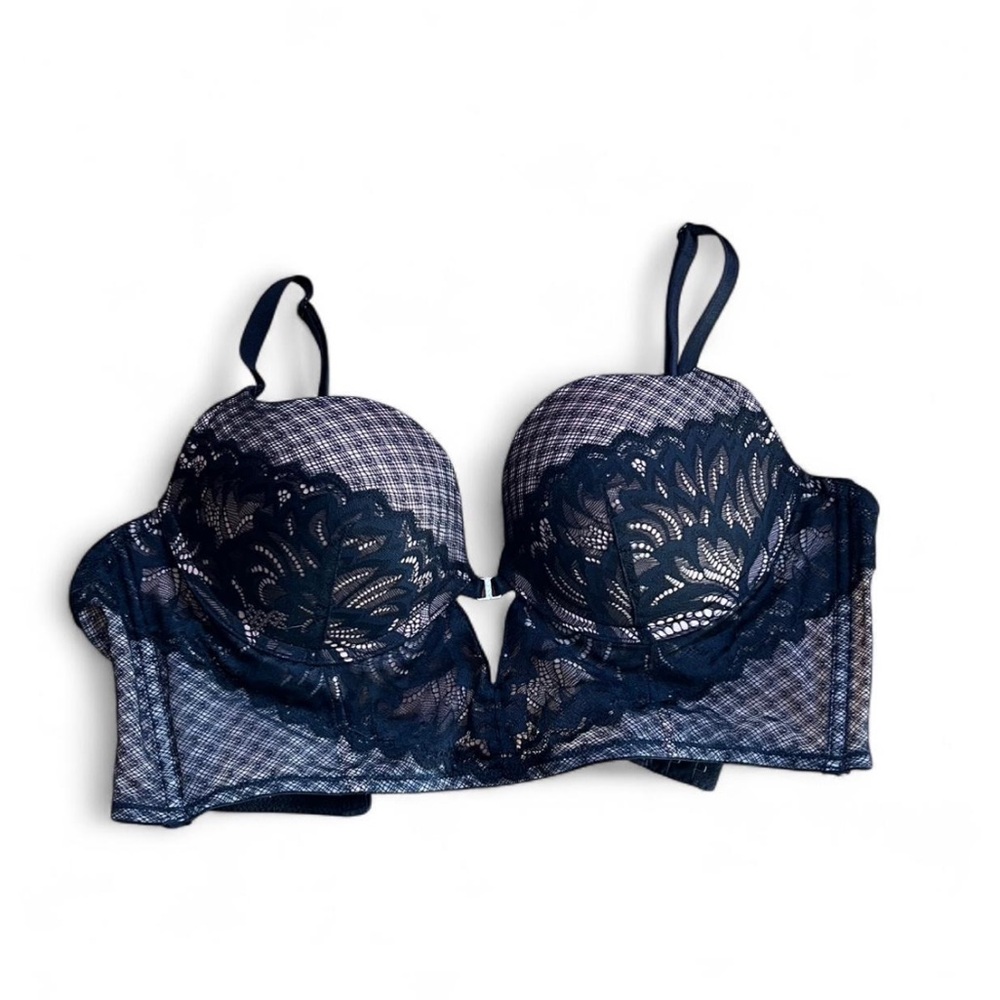 Adore Me black lacy Bra